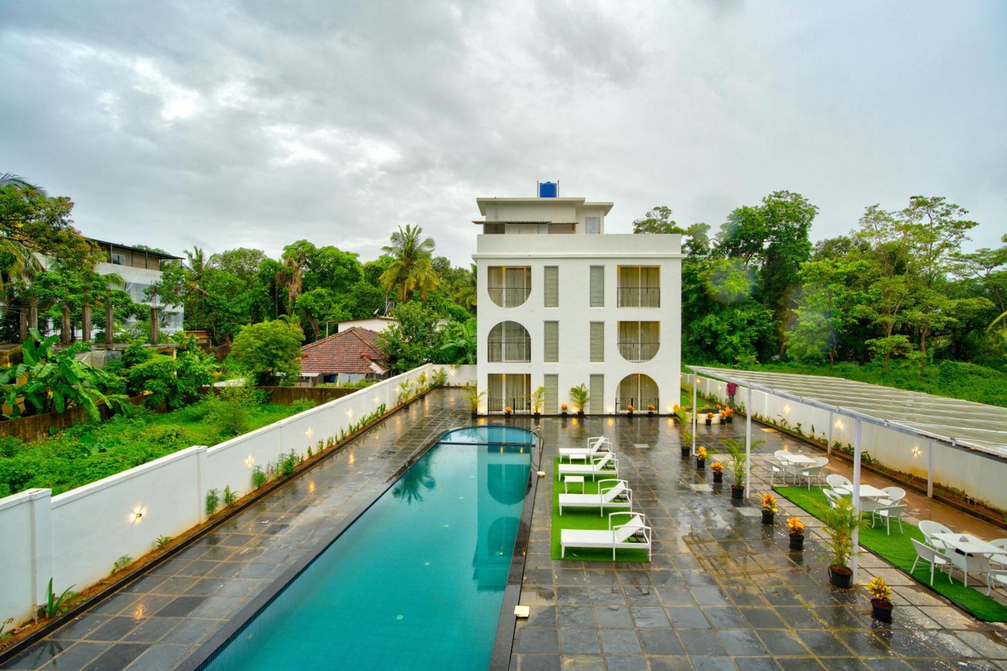 Goa Courtyard By The Porto Arpora Hotel Baga Eksteriør billede